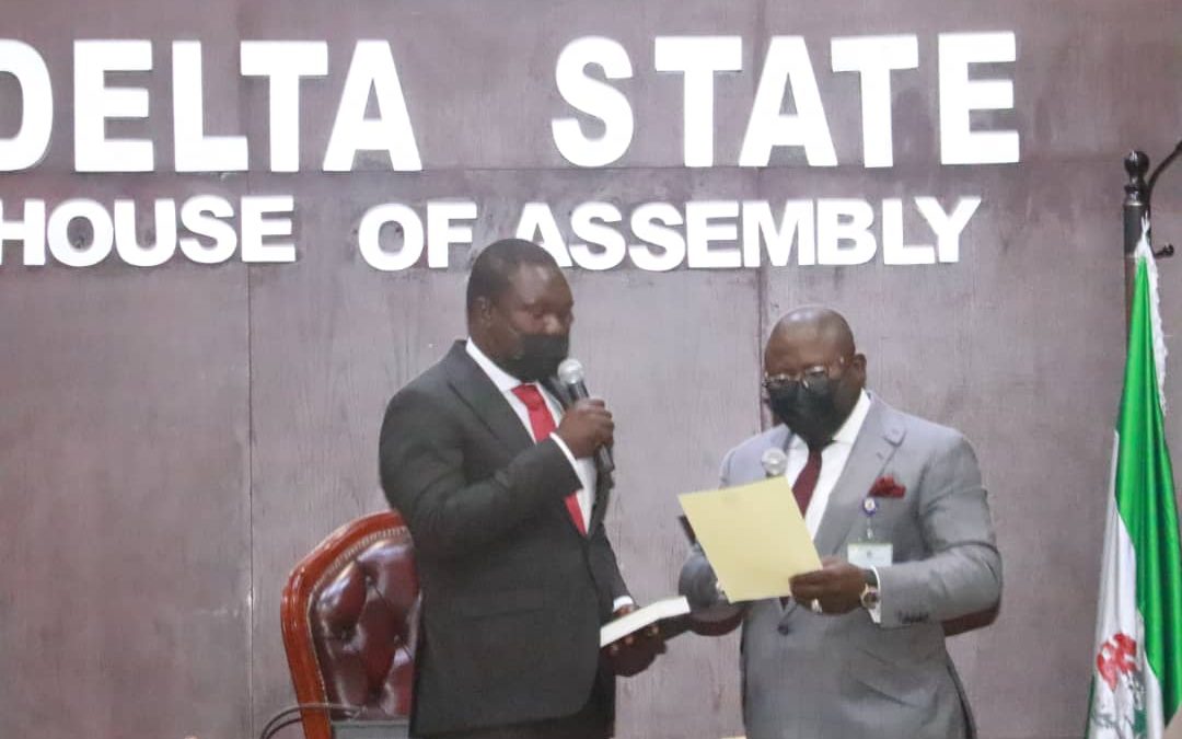 Delta Speaker, Oborevwori Swears-in Evivie As Member Of Assembly To Represent Isoko South 1 Constituency