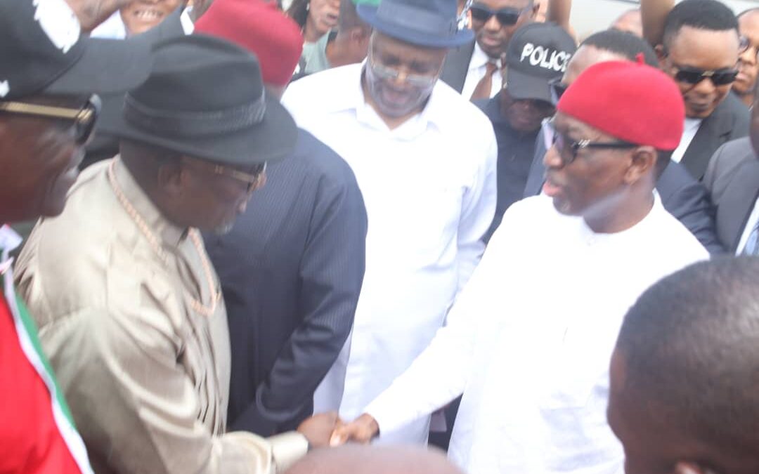 Delta State PDP Governorship Candidate, Oborevwori, welcomes Delta Governor/Vice Presidential candidate of PDP, Gov Okowa